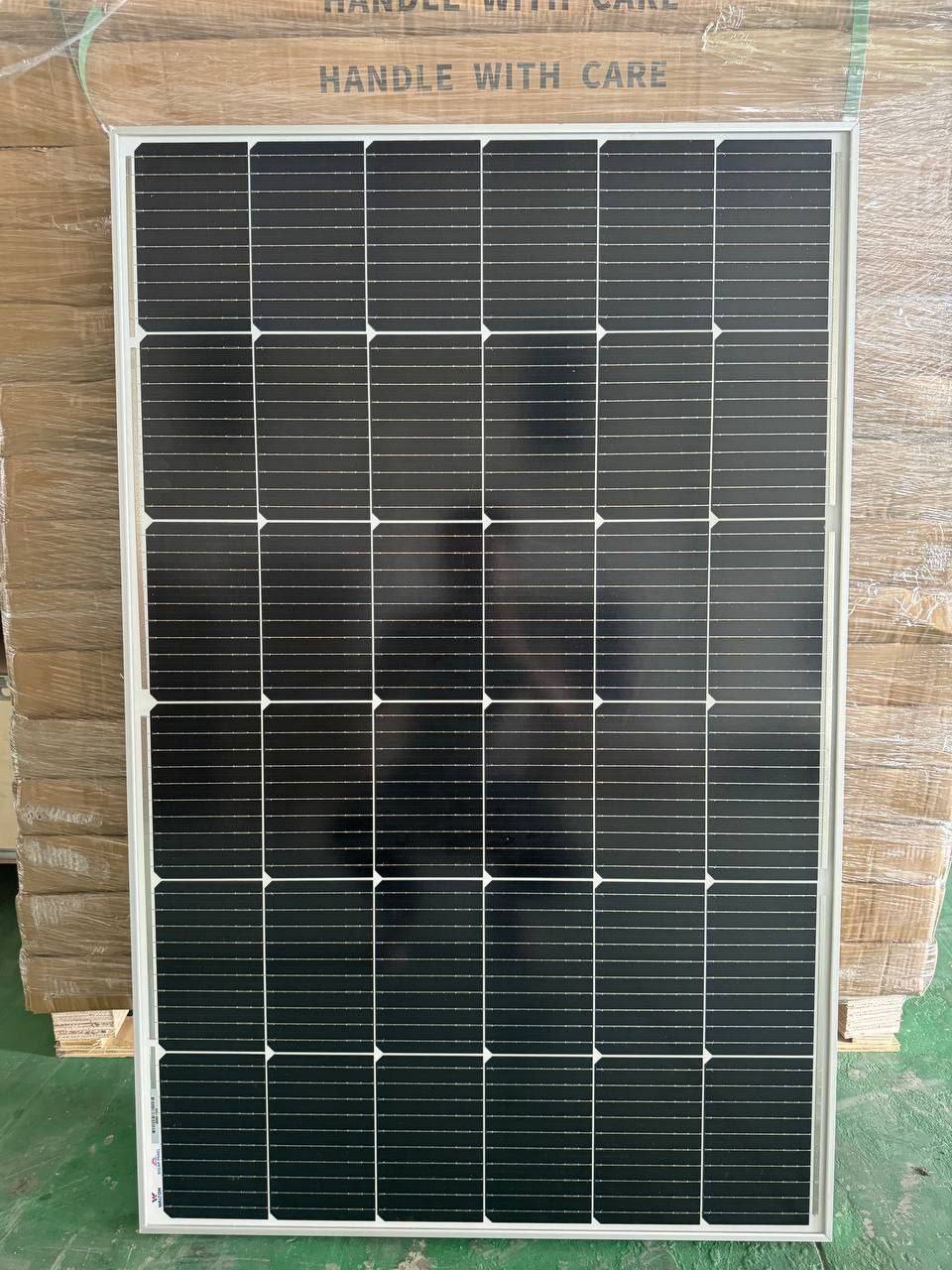 ផ្ទាំងសូឡា 170W Blue Carbon single Glass 730*1134mm (BCT170M-12)