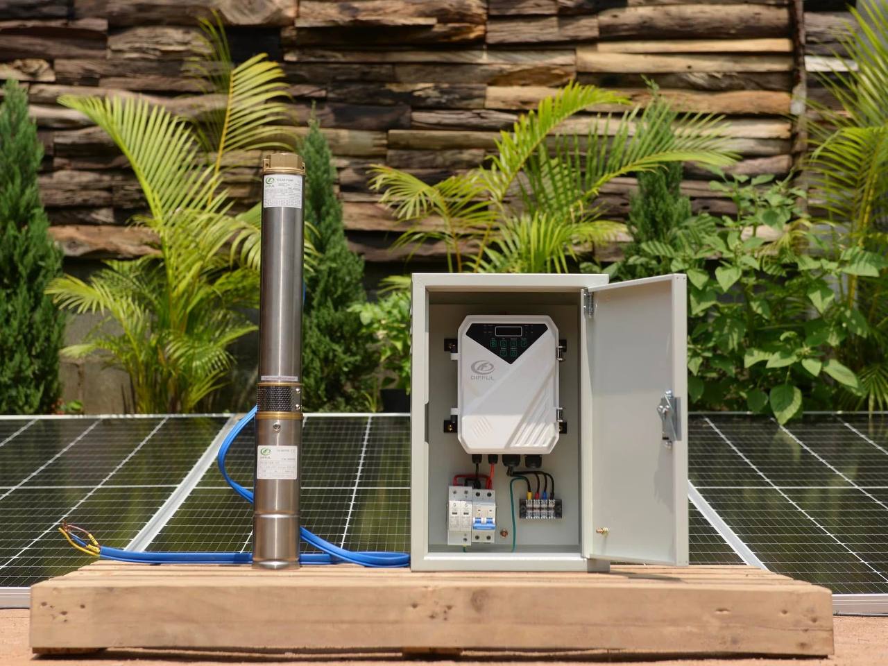 1សេះបូមអណ្តូង ជម្រៅ65m_5.5m³/h ឈុតម៉ូទ័រសូឡាទុយោ49