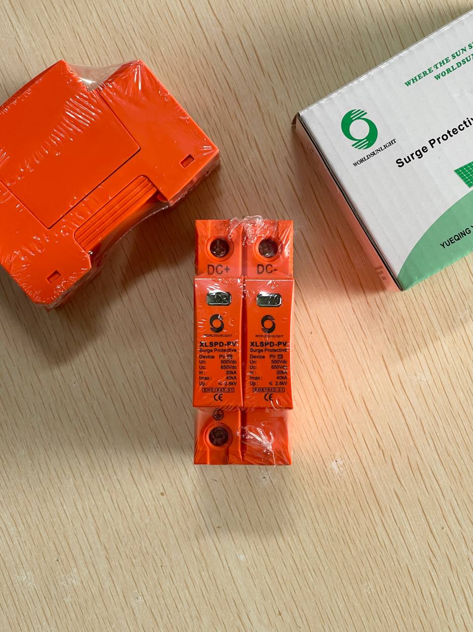 ការពាររន្ទះ Surge DC 2P 500V SPD World Sunlight